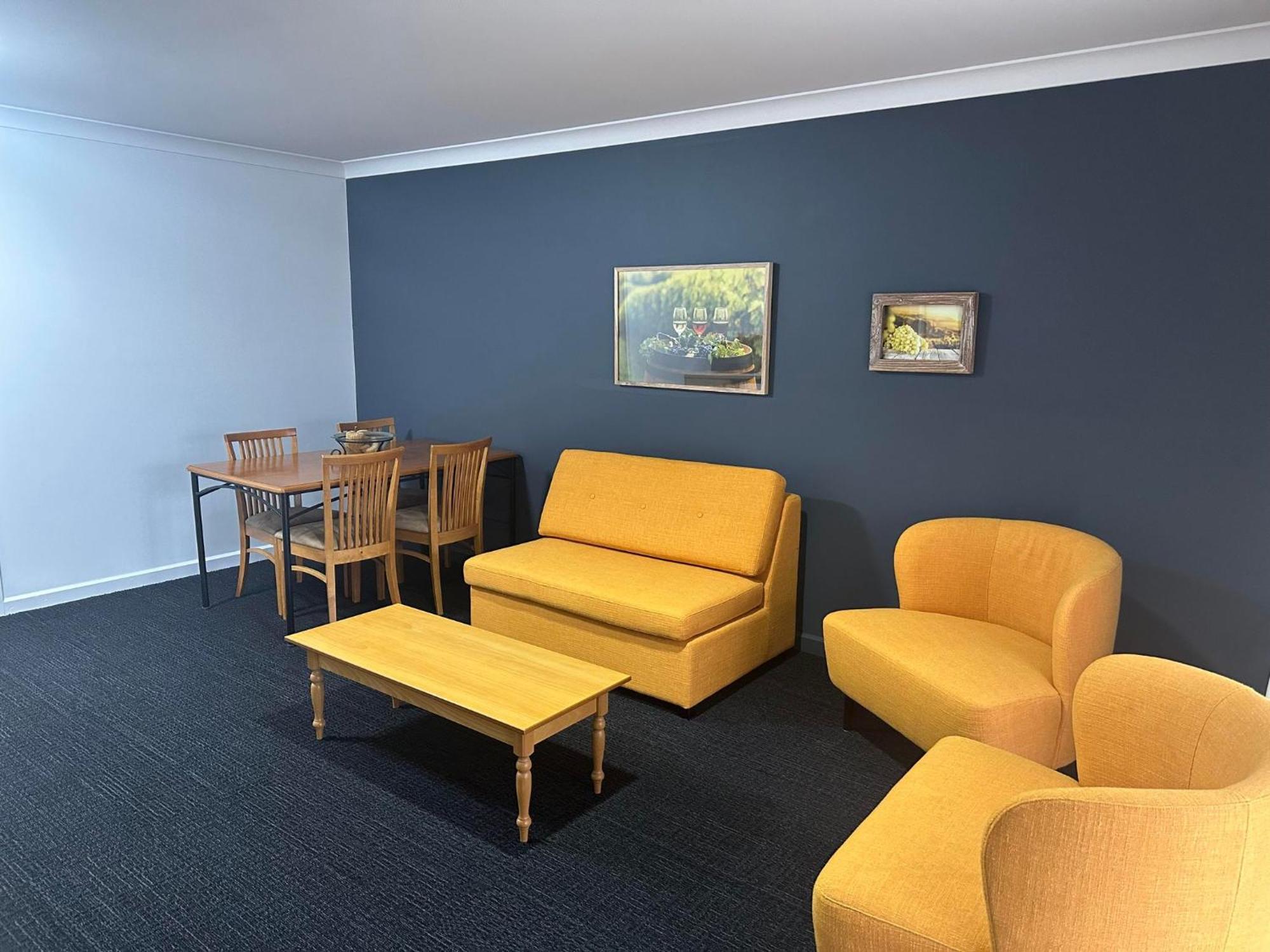 Ibis Styles Orange Hotel Exterior photo