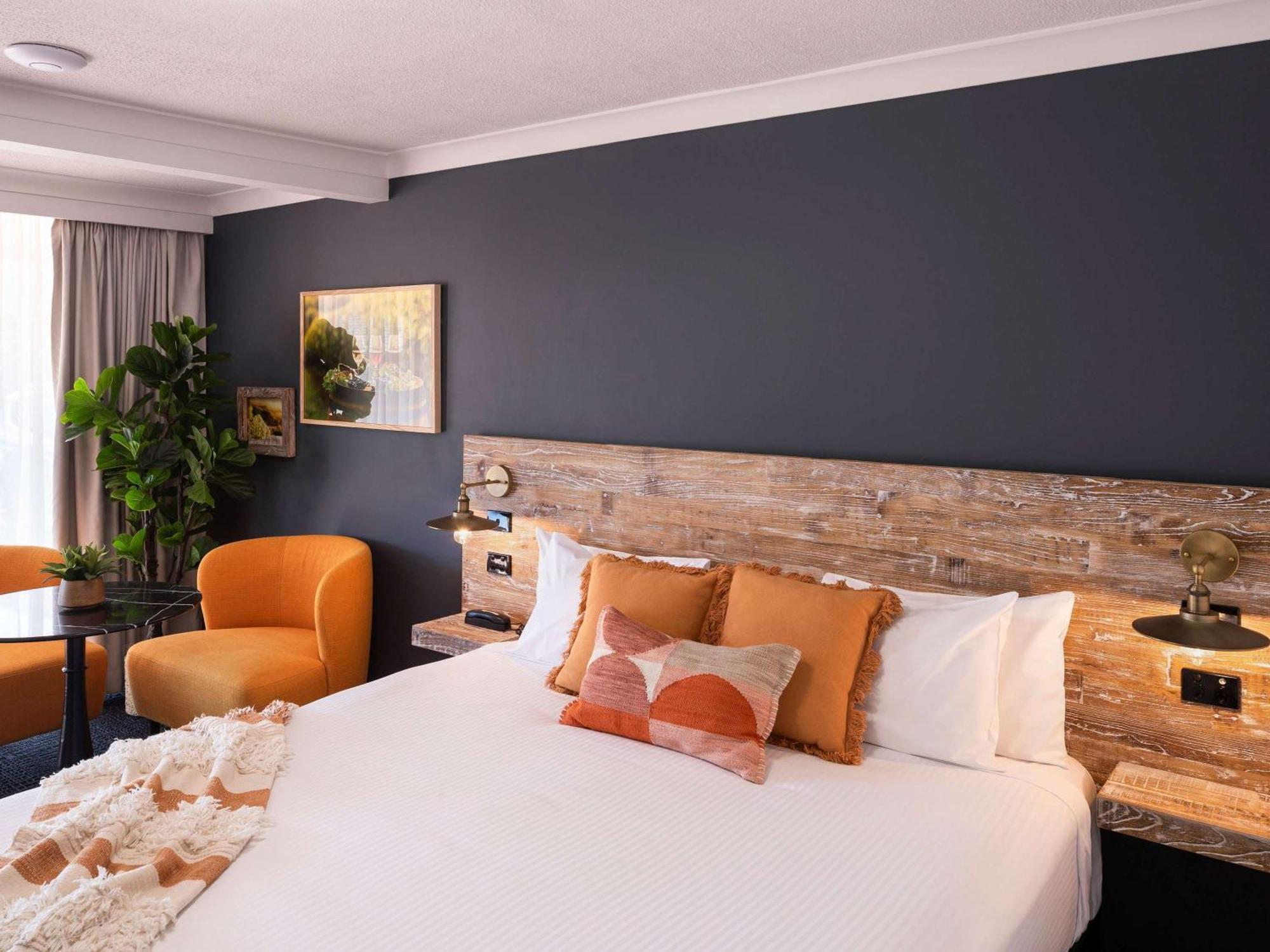 Ibis Styles Orange Hotel Exterior photo