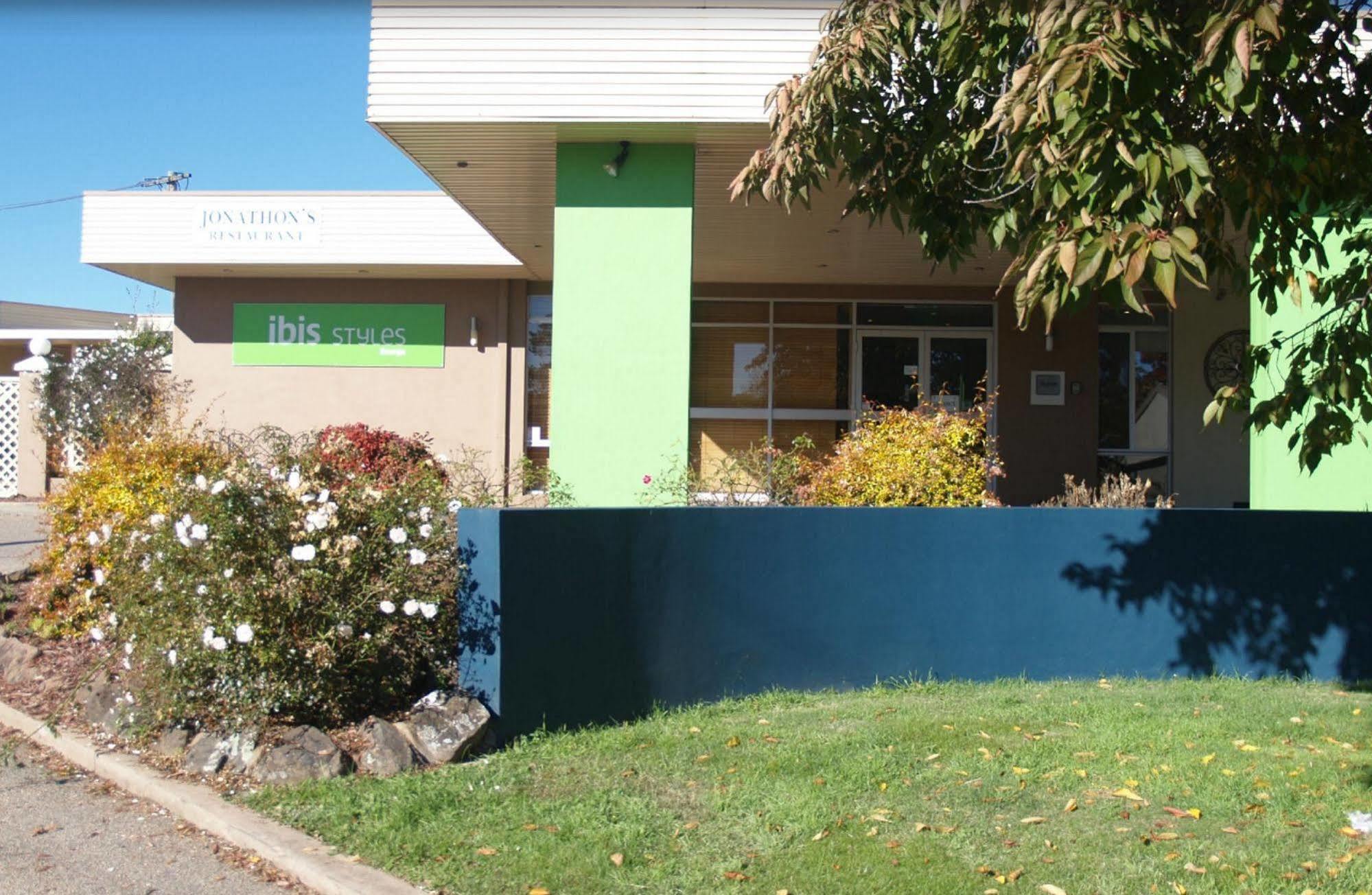 Ibis Styles Orange Hotel Exterior photo